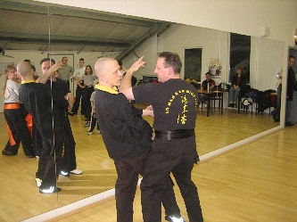 Prüfungen und Seminar im Lo Man Kam Wing Chun Kung Fu Trainingszentrum Thüringen